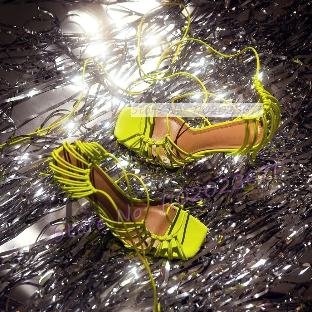 Chic Corded Lace-up Caged Sand - đánh giá và giá Crossfit Ladies